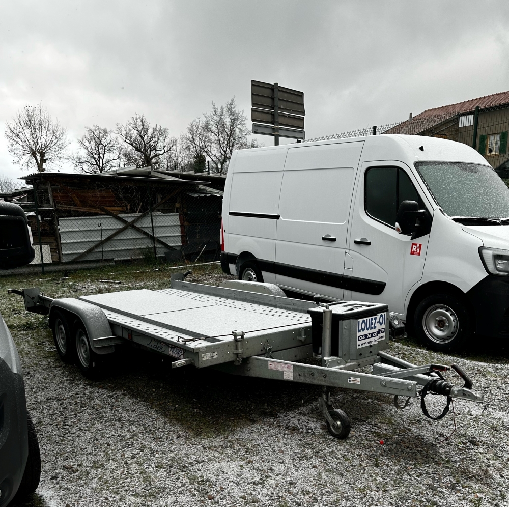 Location d'une remorque pour déplacer un véhicule près Lyon - MG LOCATION SERVICES VI
